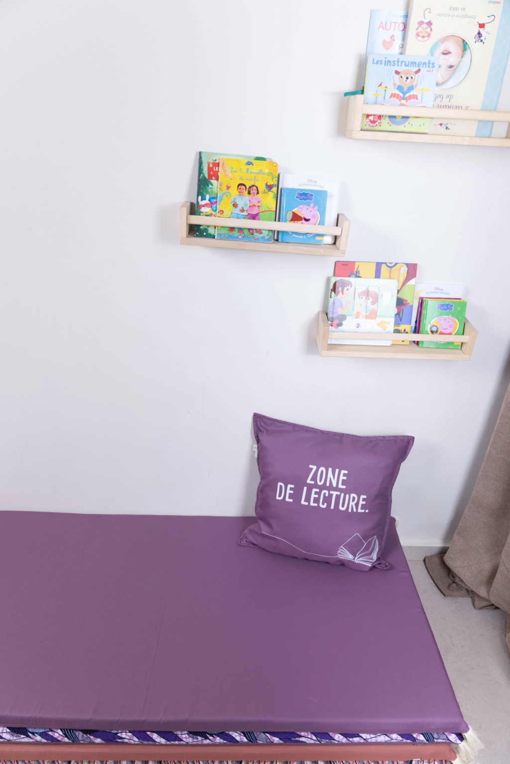Coussin déco violet