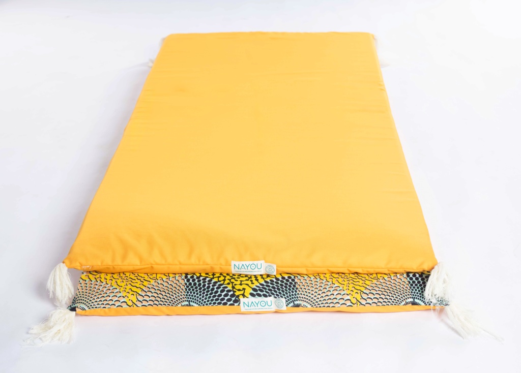 Matelas de sol jaune